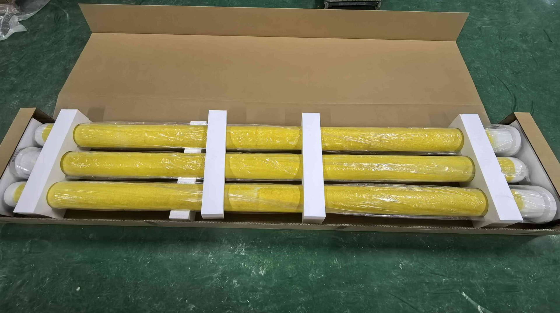 蓝盾脱硫脱硝陶瓷催化滤管插图1蓝盾催化剂脱硝陶瓷触媒滤管耐高温除尘陶瓷纤维滤芯 蓝盾脱硫脱硝陶瓷催化滤管插图1蓝盾催化剂脱硝陶瓷触媒滤管耐高温除尘陶瓷纤维滤芯